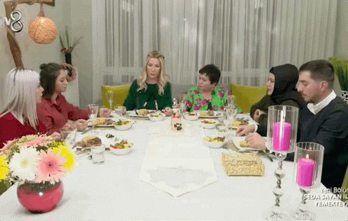 seda-sayan-ayten-ateş (1).gif