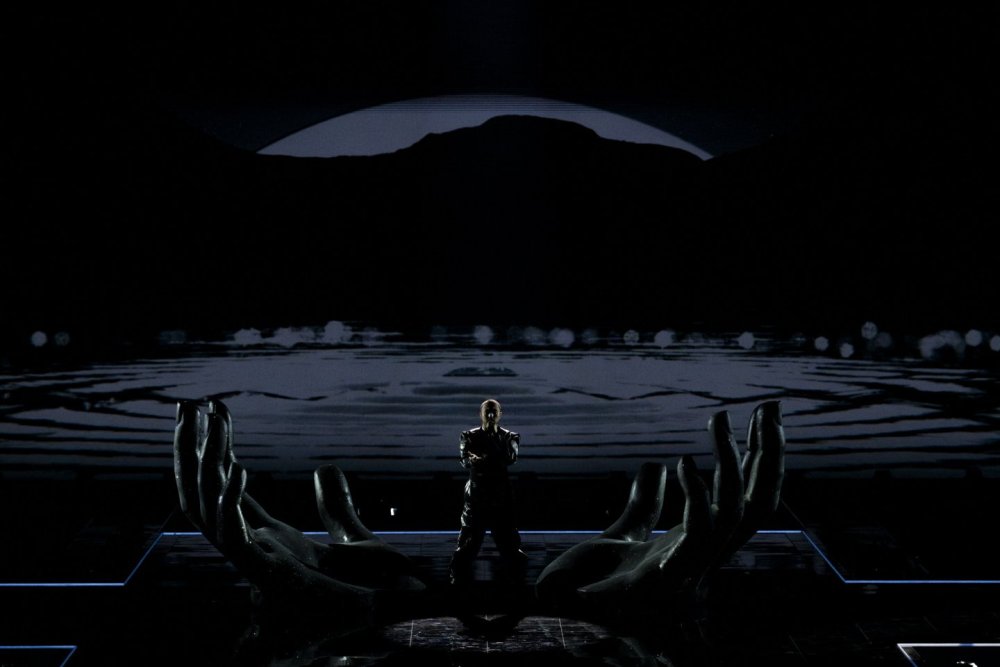 280424_Sarah Louise Bennett_EBU_6685-Enhanced-NR.jpg