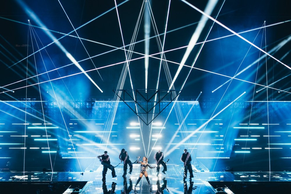 Kaleen_rehearsing_We_Will_Rave_for_Austria_at_the_Second_Rehearsal_of_the_Second_Semi-Final_at_Malmo_Arena(1).jpg