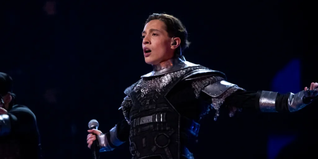 Kyle Alessandro, 2025 Eurovision için postkart çekimlerini tamamladı